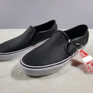 VANS slip ons!